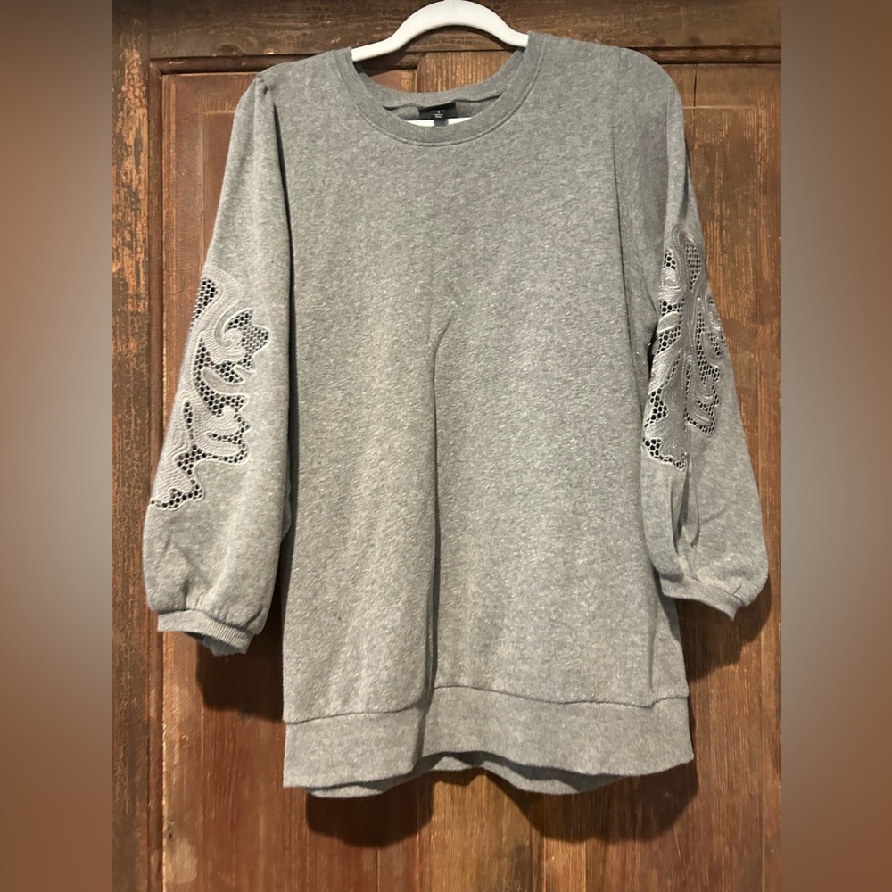 Torrid Gray Oversized 3/4 Sleeve Sweatshirt